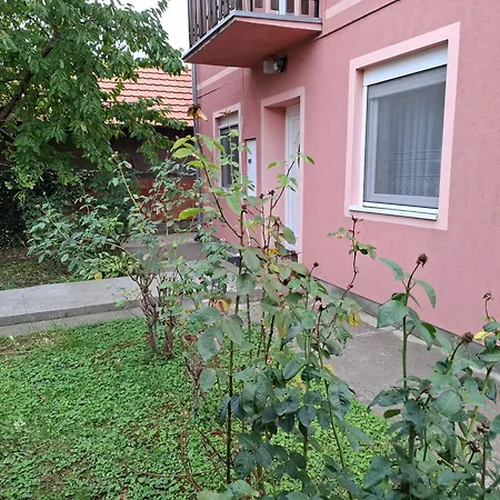 Kale Apartman Novi Sad