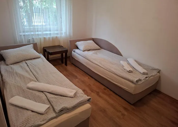 Kale Apartman *